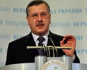 Гриценко розкритикував "путінські" жарти, а Ющенка - через Сакашвілі