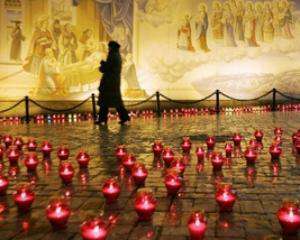 Завтра в центре Киева зажгут 30 тысяч свечек