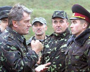 Ющенко пообещал армии новые корабли и оружие