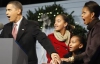 Обама привів тещу подивитись на різдвяну ялинку (ФОТО)