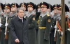 Ющенко и Тимошенко поздравили украинских военных с праздником