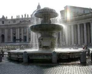 Ватикан подозревают в отмывании денег