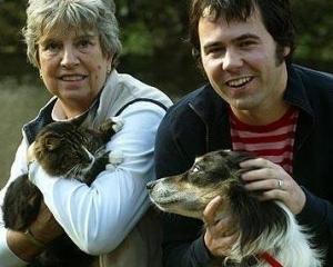 Вчені довели, що собаки кращі за котів