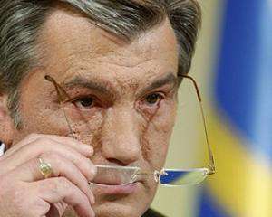 Ющенко сравнил Тимошенко с блохастой сучкой