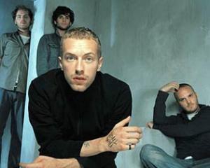 Coldplay продадут свои музыкальные инструменты и костюмы (ВИДЕО)