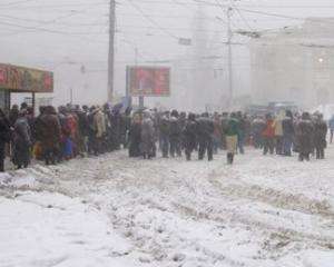 Около 30 украинцев не пережили морозы