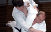 Путин клал на лопатки и расписывался на груди (ФОТО)