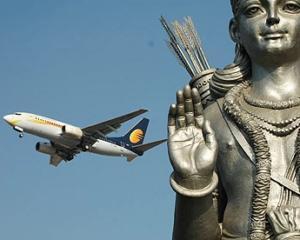В Дели статуя Будды препятствует посадке самолетов 