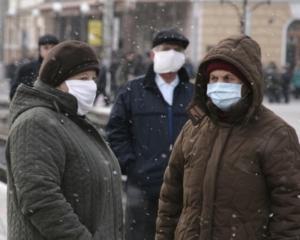 675 українців померло від грипу і ГРВІ