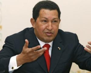 Чавес девальвував національну валюту