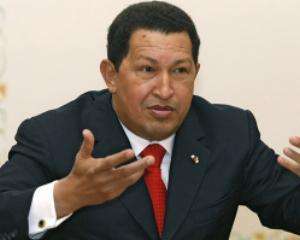Чавес девальвировал национальную валюту