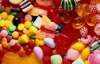 В Германии требуют защитить детей от рекламы сладостей