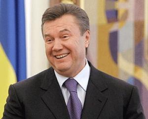 Янукович по телевизору показал интеллект и рассмешил аудиторию