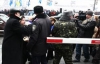 Міліціонери Тимошенко побили пенсіонерів Януковича?