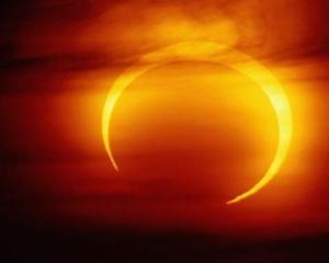 Світ побачив перше сонячне затемнення 2010 року