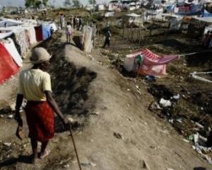 На Гаити спасли девочку, которая 8 дней провела под завалами