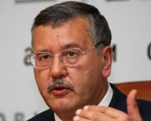 Гриценко вважає, що Ющенко має ветувати закон Лавриновича