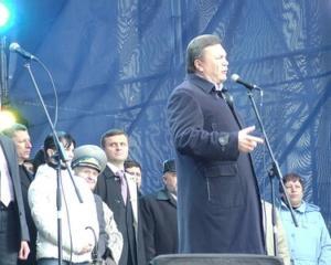 Янукович впевнений, що на Майдан ходять тільки любителі брехні