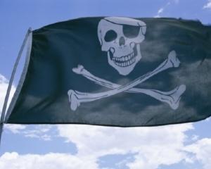 Сомалийские пираты захватили судно с семью украинцами