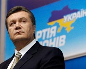 На Михайловской площади сторонникам Януковича дают по 30 грн