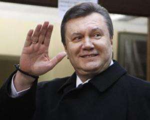 За даними екзит-полів Янукович лідирує у &amp;quot;своїх&amp;quot; регіонах