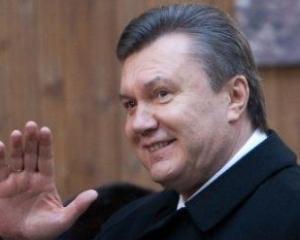 Янукович пообещал думать об избирателях Тимошенко и вспомнил о Боге