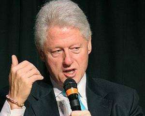 Билл Клинтон попал в больницу из-за проблем с сердцем