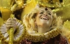 Студентка, яку  вигнали з університету за міні-спідницю, стала зіркою бразильського карнавалу