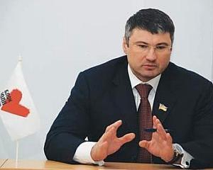 БЮТ называет провокацией просьбу Литвина о подтверждении коалиции