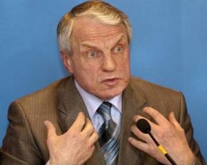Ющенко дав Героя "викривачу" депутатів-педофілів