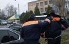 Пьяные &quot;гаишники&quot; избили водителя и его машину на Львовщине