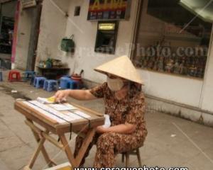 Столітній бідняк з В"єтнаму виграв у лотереї джек-пот