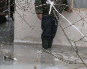 В Луганской области из-за паводка отселяют людей