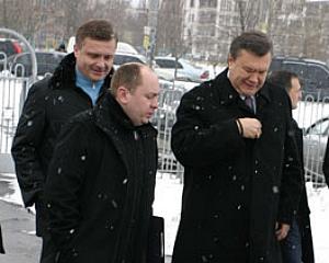 Янукович взял в Брюссель Герман и Льовочкина