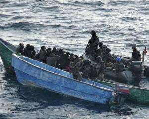 Французы захватили 11 сомалbйських пиратов, а те - норвежское судно
