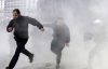 В Афинах полиция разогнала демонстрантов слезоточивым газом (ФОТО)