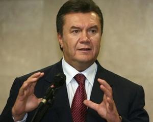 Янукович наказав Азарову та Черновецькому навести порядок у Києві