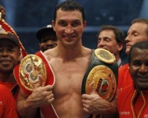Суперника на наступний бій Кличко обере серед трьох боксерів