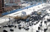 В России кран упал на автотрассу - 1 погибший, 5 раненых (ВИДЕО)