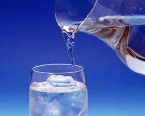 Человек проживет до 150 лет, если будет пить талую воду