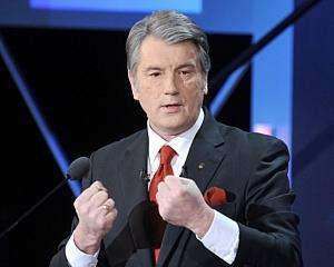 Ющенко требует отставки Табачника