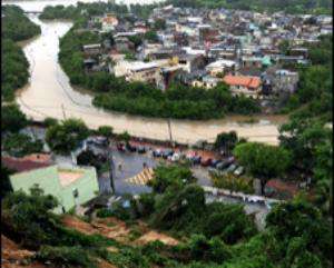Внаслідок паводку в Ріо-де-Жанейро втопились понад 30 людей