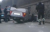 У Києві через будівельне сміття перекинулось авто (ФОТО)