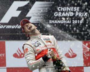 Формула-1. Баттон виграв Гран-прі Китаю