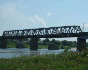В Харьковской области обрушился железнодорожный мост