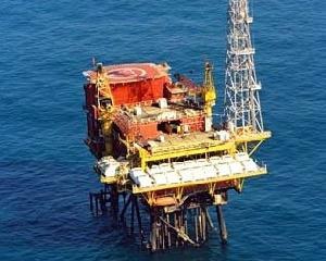 В Мексиканском заливе взорвалась нефтяная платформа - есть жертвы