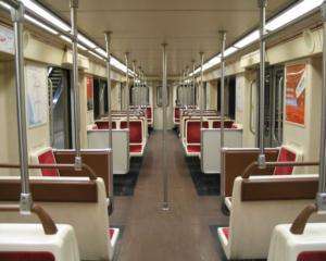 В столичном метро появится вагон с местами для инвалидов