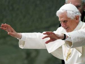 МЗС Британії запропонувало Папі благословити гей-шлюб