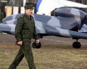 Лукашенко нагадав Медведєву про борг за військові бази в Білорусі