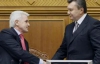 Янукович, Литвин і Азаров витратять на себе 2,2 мільярда
